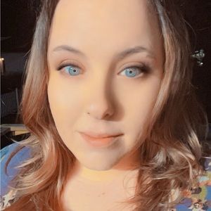 Meet your Posher, Jess